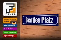 Holzschild Straßenschild 46x10cm Beatles Platz Hamburg Dekoration