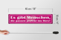 Holzschild Spruch 46x10cm gibt Menschen perfekt ins Herz Dekoration