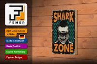 Holzschild Retro 12x18cm Shark Zone Hai See