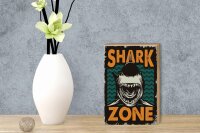 Holzschild Retro 12x18cm Shark Zone Hai See