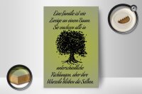 Holzschild Spruch 12x18 cm Familie ist wie Zweige an Baum