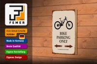 Holzschild Spruch 12x18cm Bike parking only