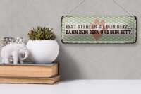 Blechschild Tierre 27x10 cm erst stehlen sie dein Herz dann Sofa und Bett Schild
