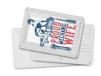 Blechpostkarte Spruch Pinup Proud mechanic wife 10x14 cm Deko Schild