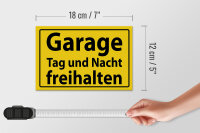 Blechschild Hinweis 18x12cm Garage Tag und Nacht freihalten