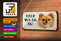 Blechschild Spruch 27x10 cm holländisch Hier Waak ik Chihuahua Dekoration