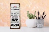Holzschild Spruch Geschwister wir lachen helfen 10x27cm