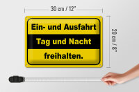 Blechschild Hinweis 30x20cm Ausfahrt Tag Nacht freihalten