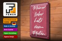 Blechschild Spruch 30x40cm meine Liebe hat vier Pfoten