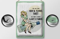 Blechschild Spruch Pinup I´m on the Gin & Tonic Diet 30x40cm