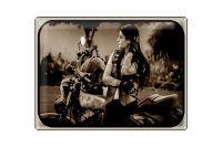 Blechschild Motorrad 40x30cm Bike Girl Frau biker Pinup