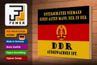 Holzschild Spruch 30x20cm alter Mann DDR aufgewachsen