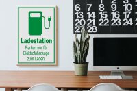 Holzschild Parken 20x30cm Ladestation nur Elektrofahrzeuge