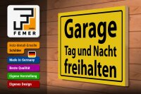 Holzschild Hinweis 40x30cm Garage Tag und Nacht freihalten