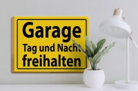 Holzschild Hinweis 40x30cm Garage Tag und Nacht freihalten