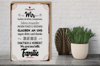 Holzschild Spruch 30x40cm Wir lachen und leben zusammen Deko